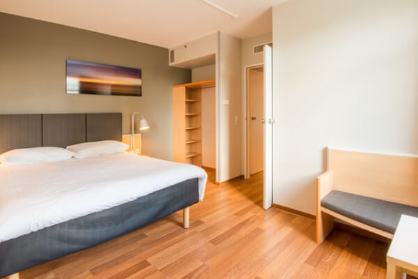 Vie associative budget hotel rooms img 1
